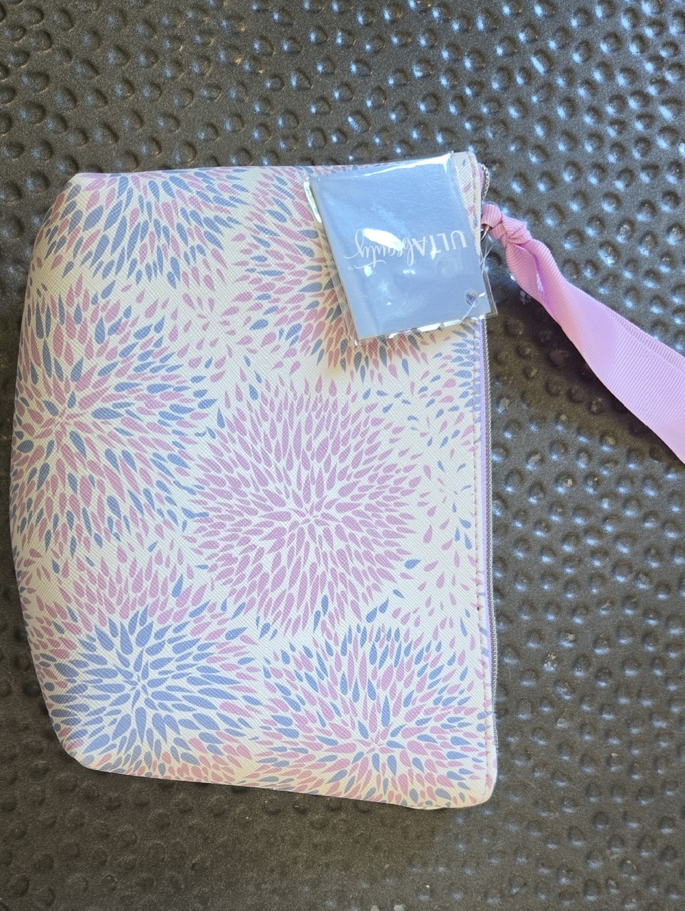 NWT Ulta Beauty Light Blue, Pink & White Branded Tag